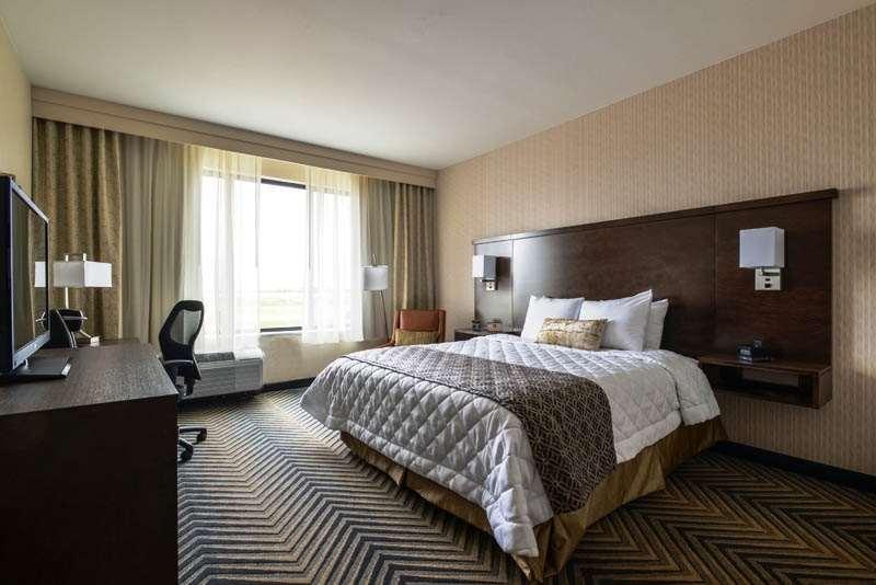 Comanche Red River Hotel & Casino Devol Room photo